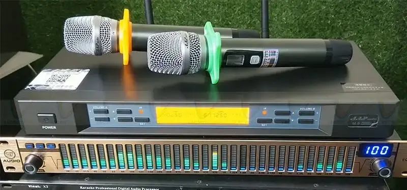 Micro Không Dây AAP M8II